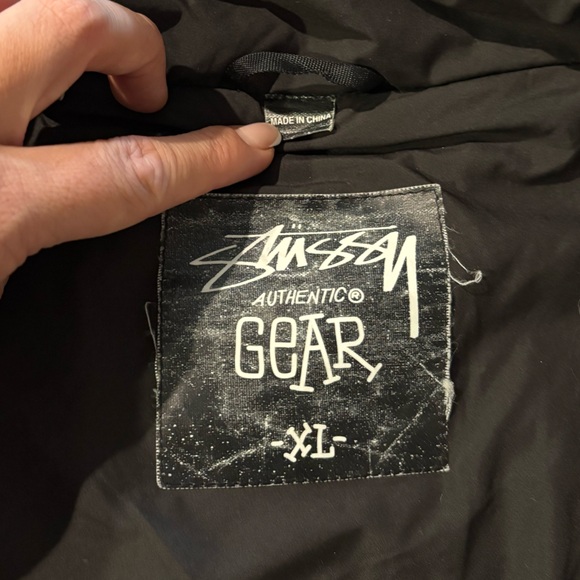 Men’s Stussy lightweight down jacket - Picture 4 of 6